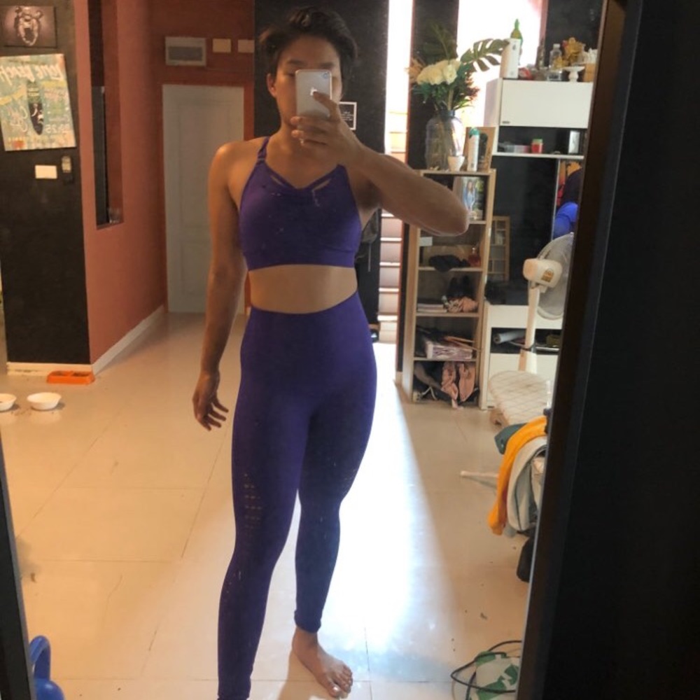 Purple Energy Seamless Activewear Set - Picture 7 of 8